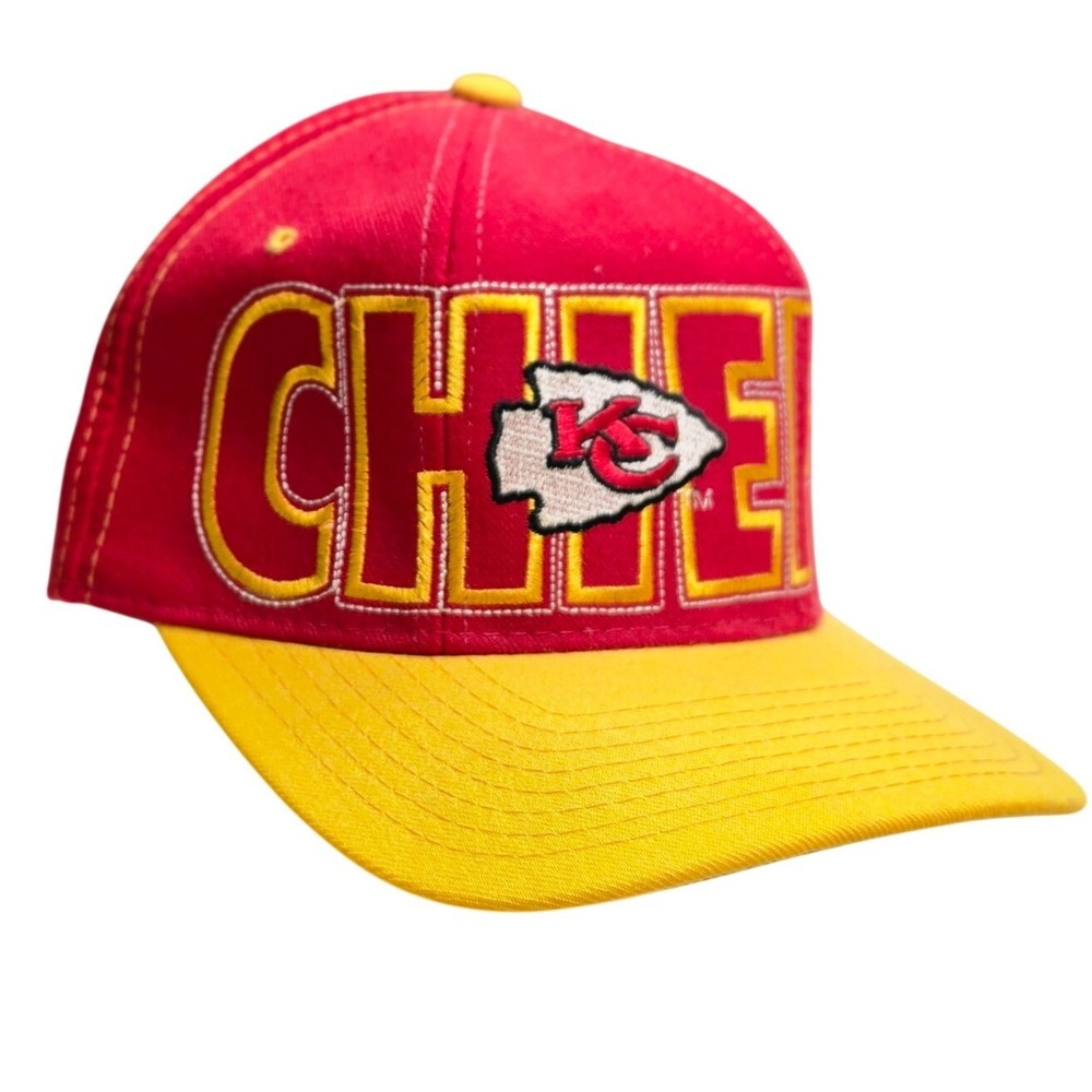 Vintage Kansas City Chiefs Starter Starfit Hat Red Yellow NFL Fitted Size 2